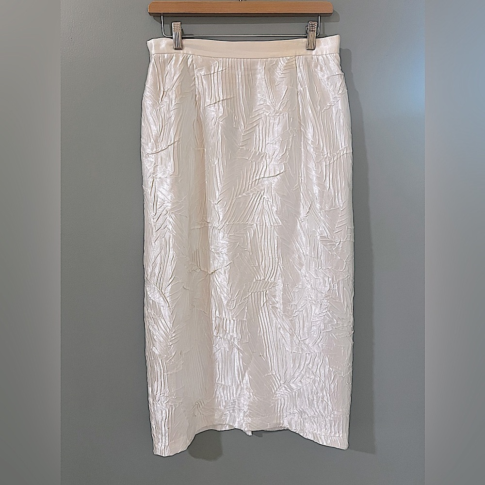 A. Audrey New York vintage midi cream textured skirt excellent condition size 10